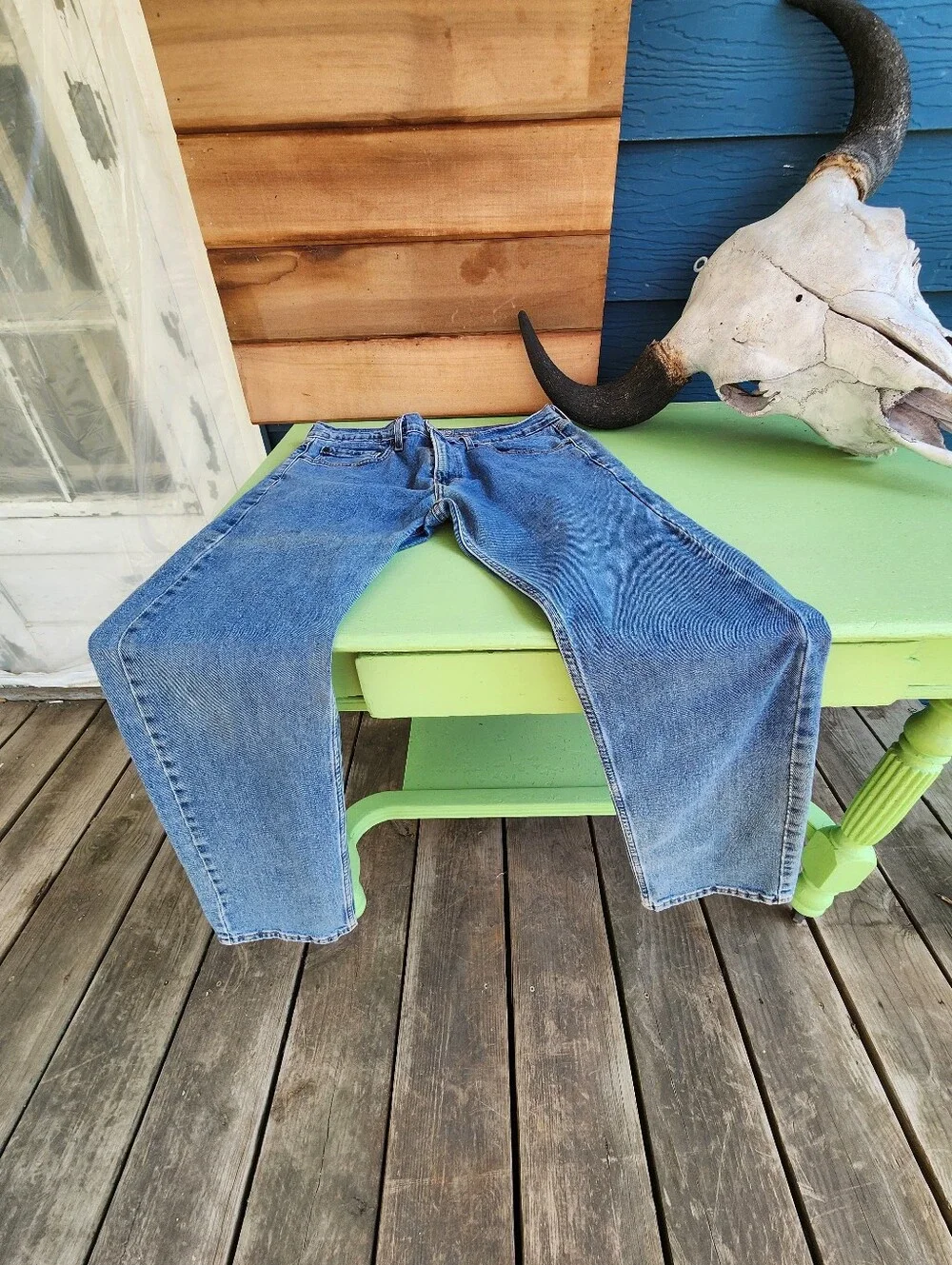 Signature by Levi Strauss Men’s Reg Fit Jeans Medium Wash Straight Leg 34 x 32